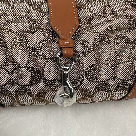 Coach Hamptons Hobo Bag In Crystal Signature Jacquard CW654 NWT - Picture 6 of 10